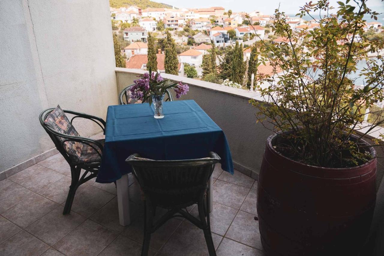 Booking Franov Residence On Island Ugljan With The Pool, Bbq And Beautiful Sea-View! Kali Exterior photo